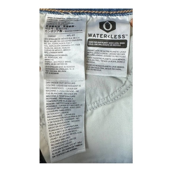 Levi's Premium Wedgie Icon High Rise Ankle Distressed Medium Wash Jeans - Picture 9 of 11